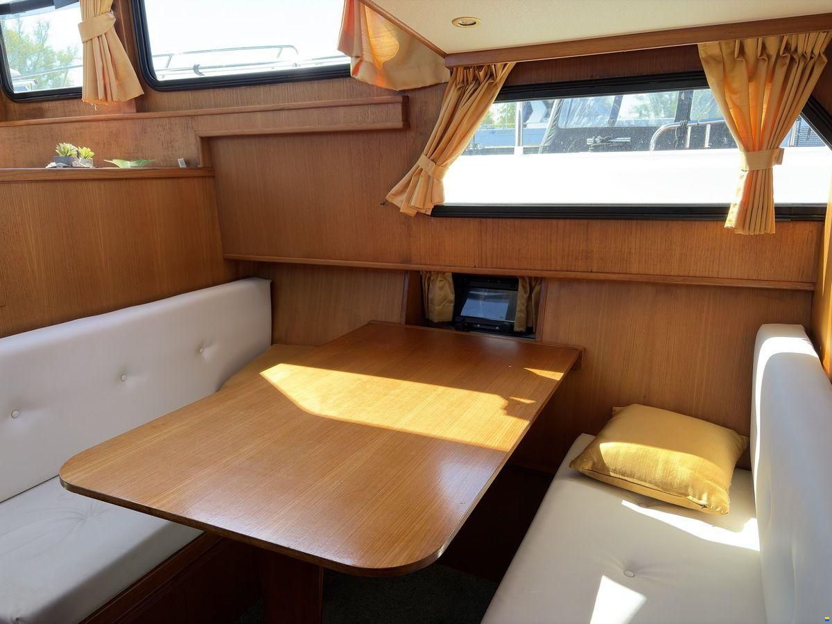 Jacabo 10.25 SL
