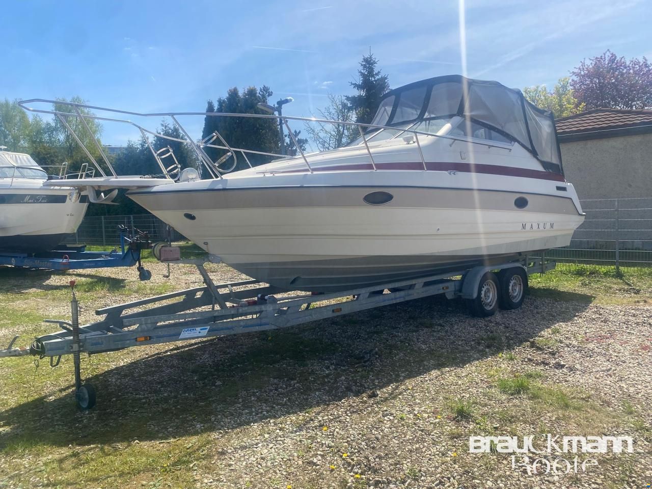Maxum 2500 CSR
