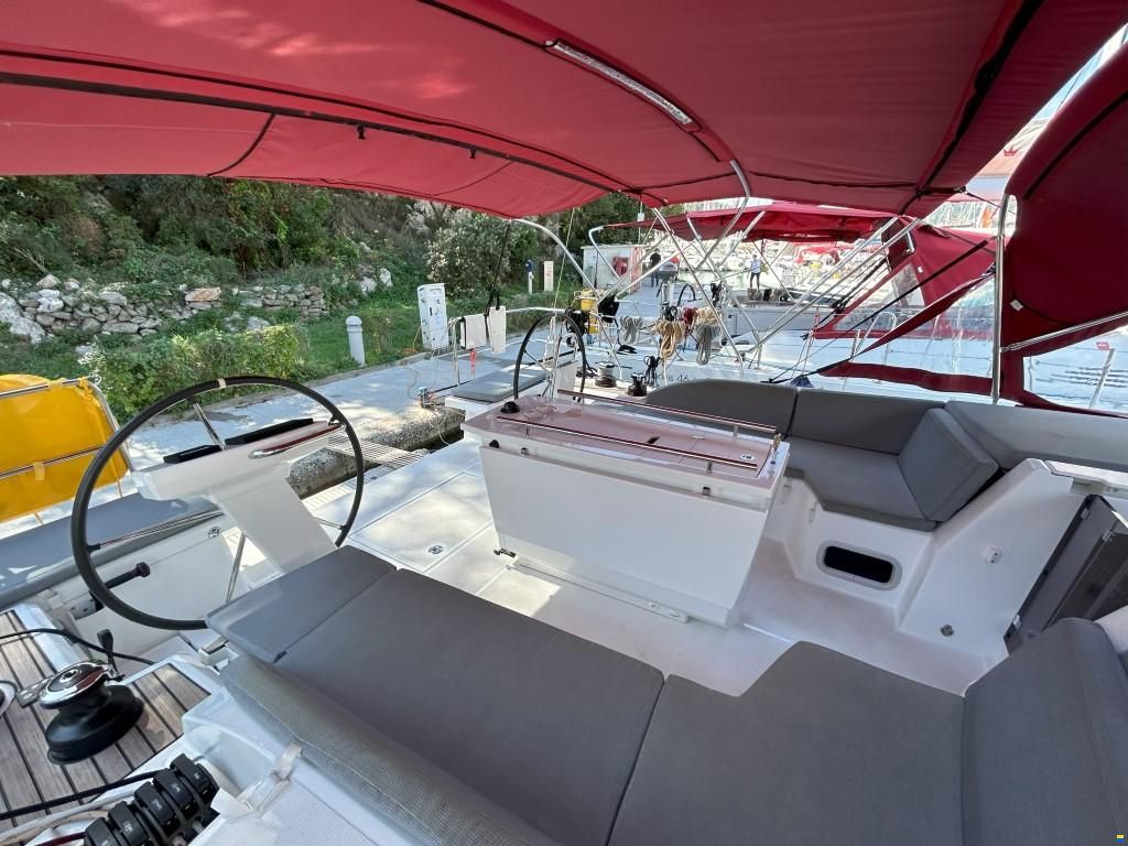 Beneteau Oceanis 46.1