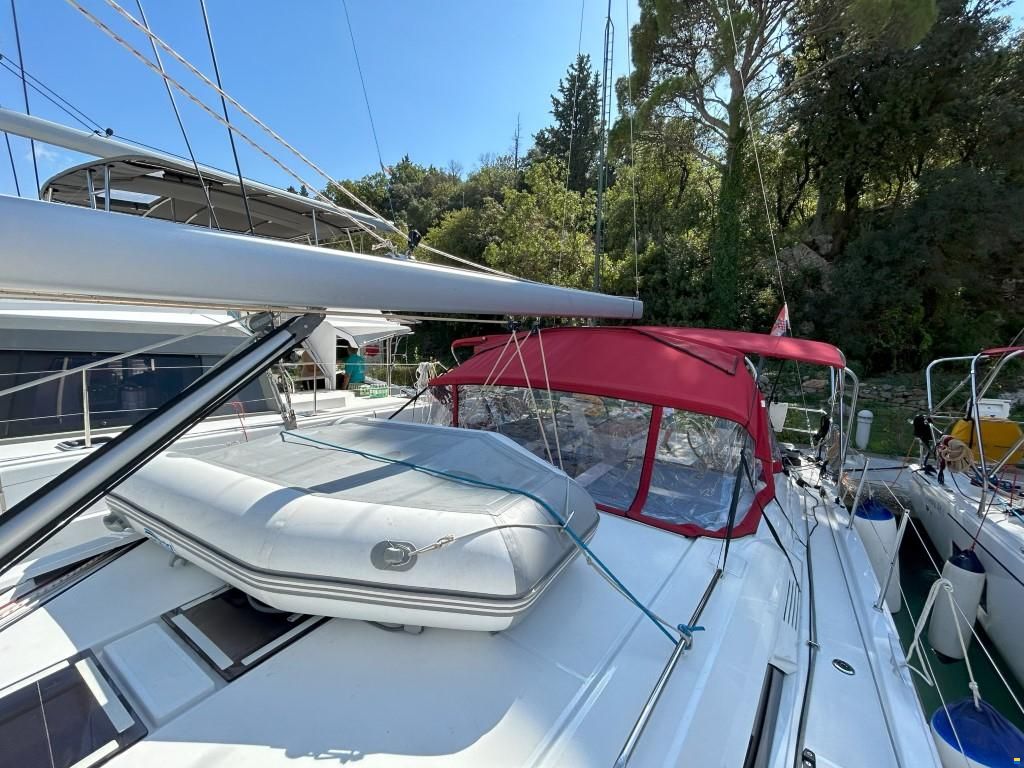 Beneteau Oceanis 46.1