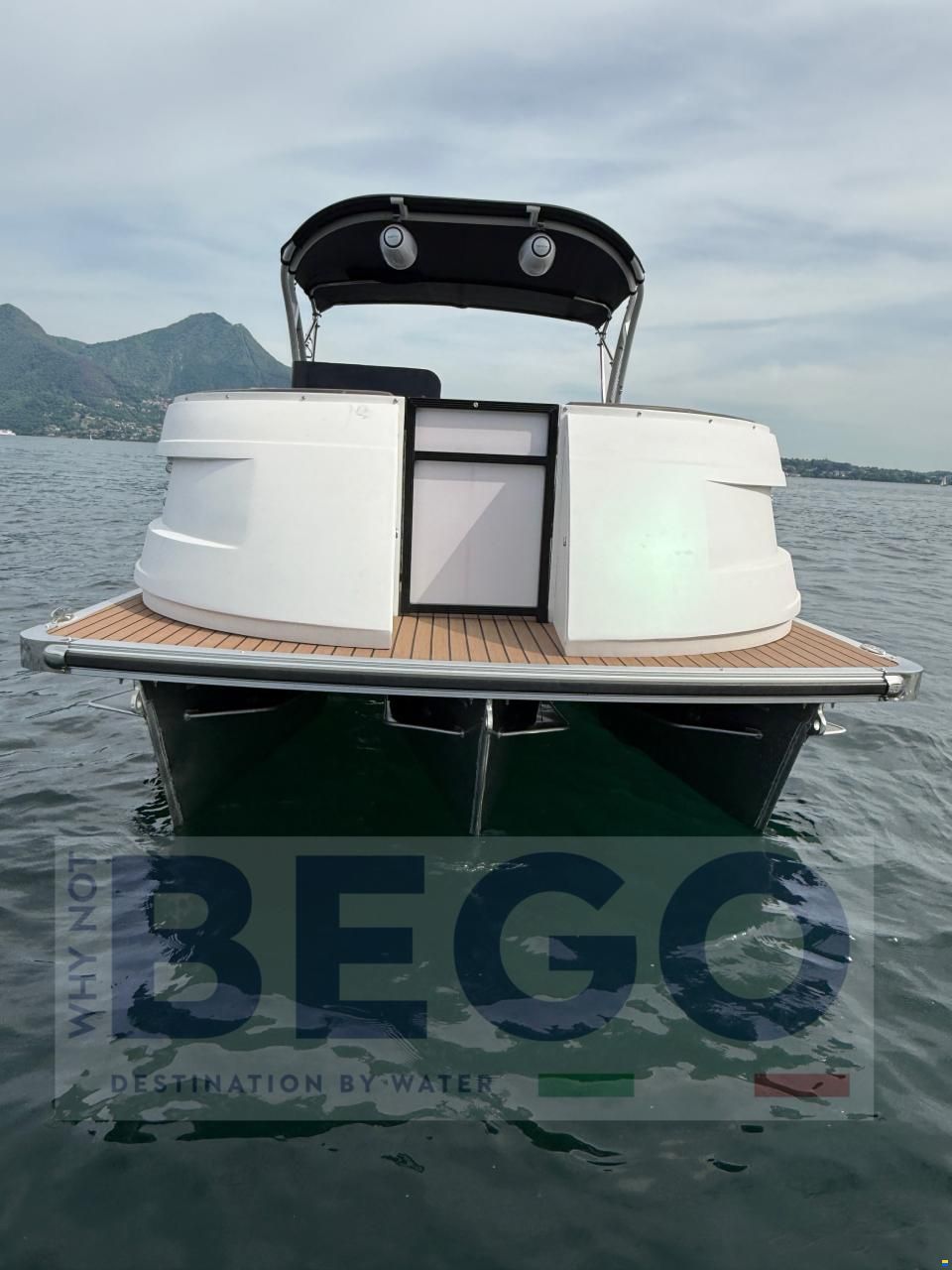 Old Lake Marine PONTOON SENZA PATENTE