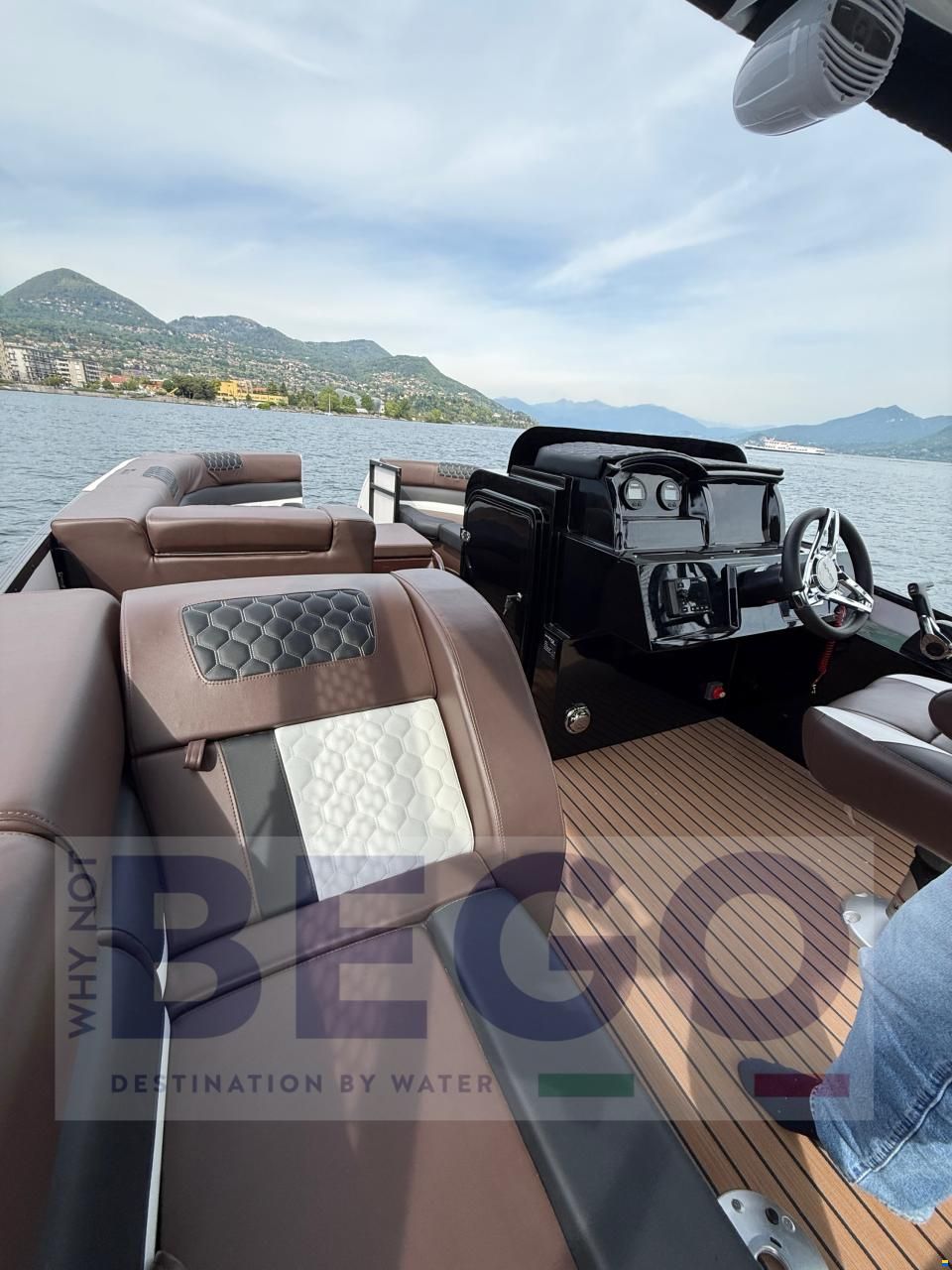 Old Lake Marine PONTOON SENZA PATENTE