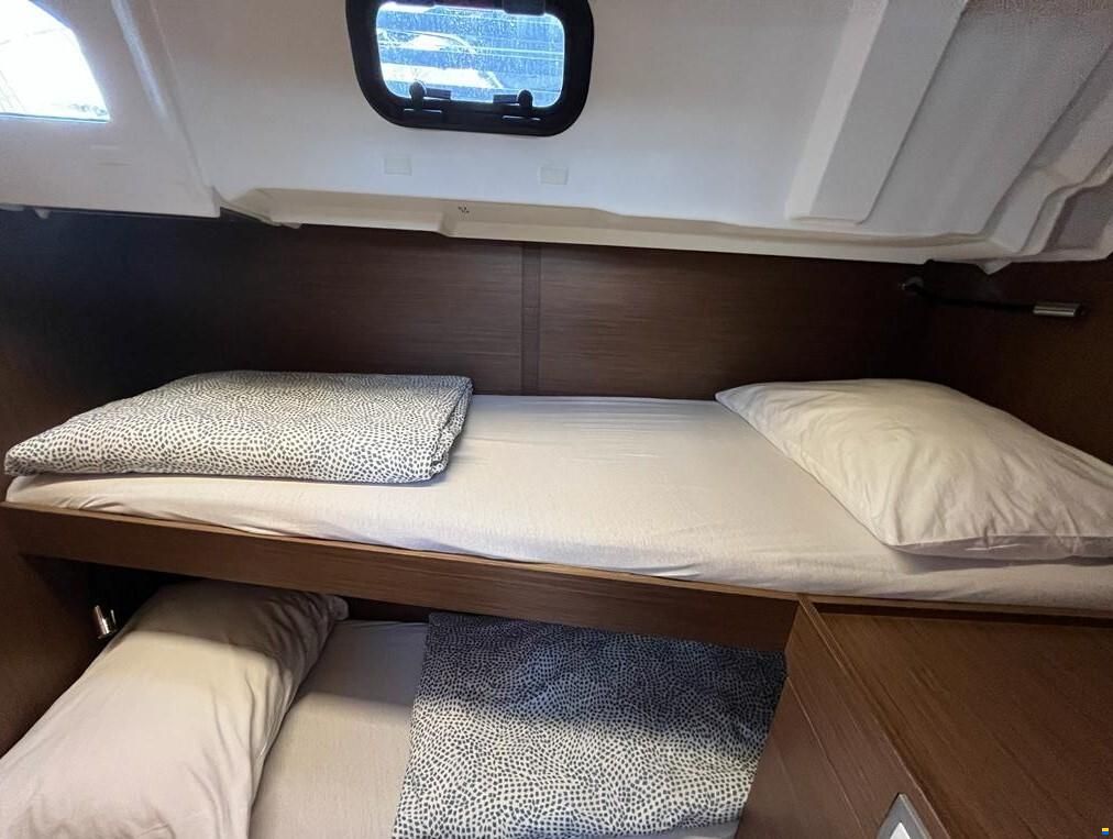 Beneteau Oceanis 46.1