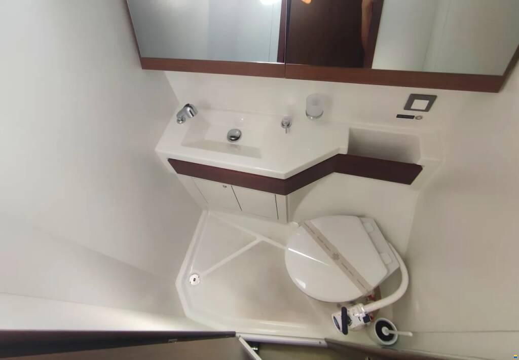 Beneteau Oceanis 46.1