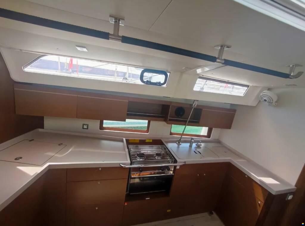 Beneteau Oceanis 46.1