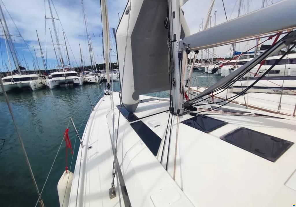 Beneteau Oceanis 46.1
