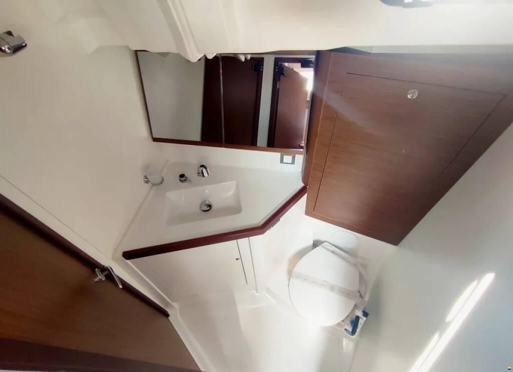 Beneteau Oceanis 46.1
