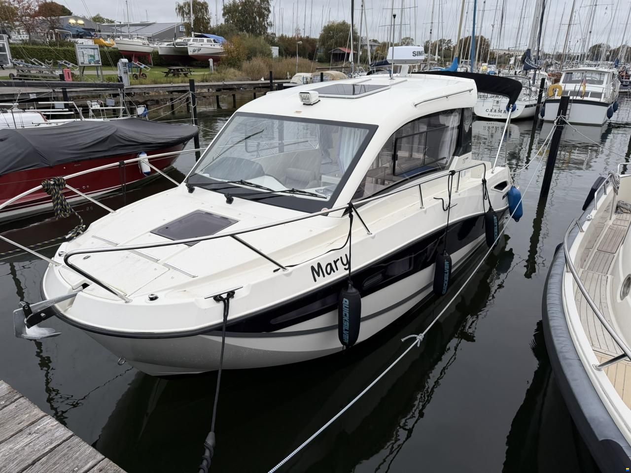 Quicksilver 755 Weekend mit Mercury F250 V8