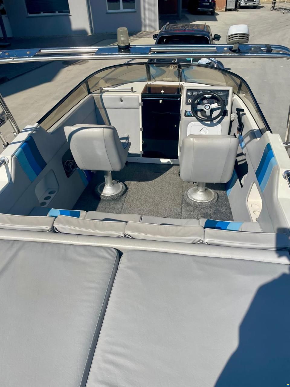 Nuova  Fiberglass Winner 18