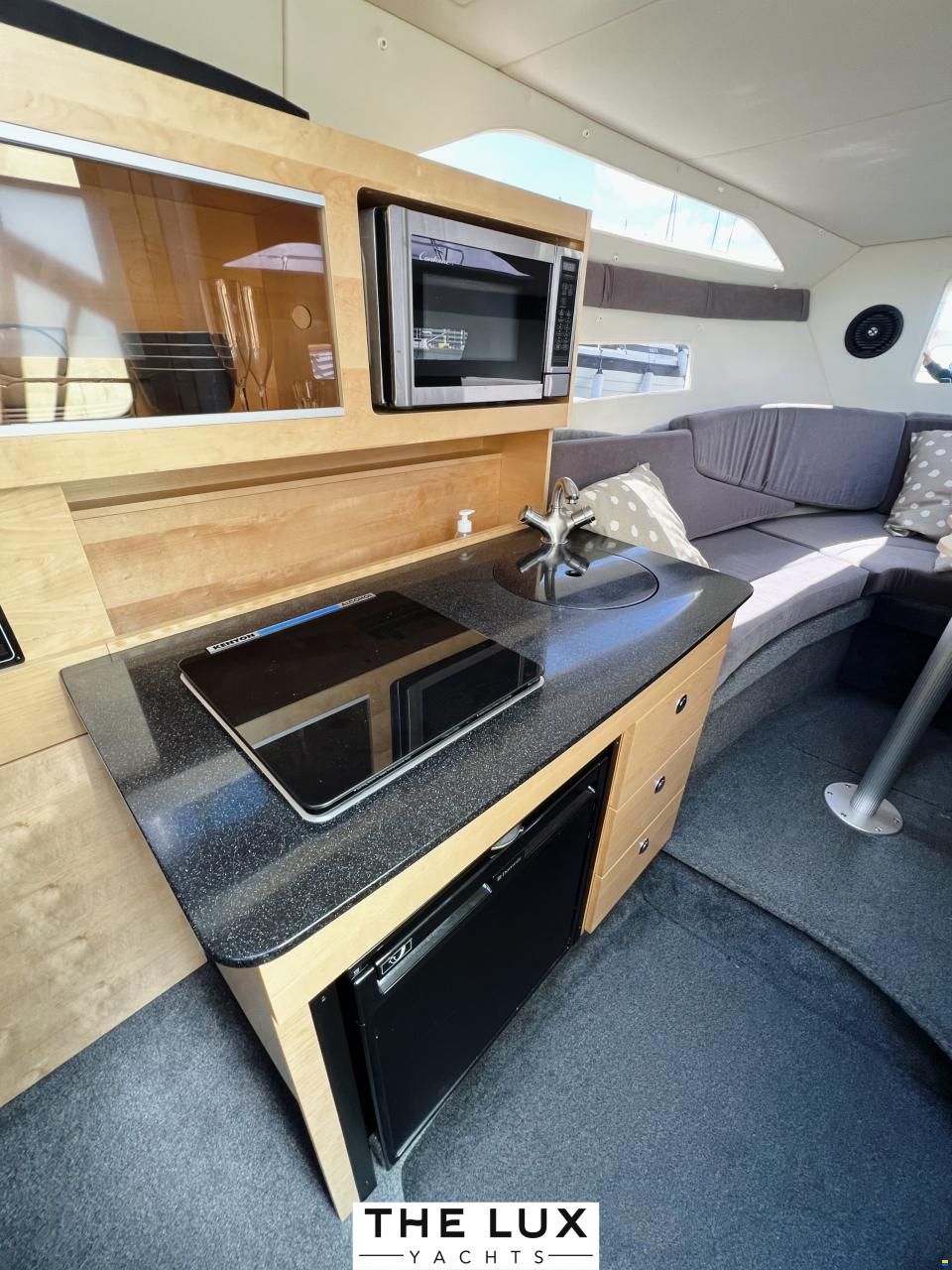 Bayliner Ciera 8