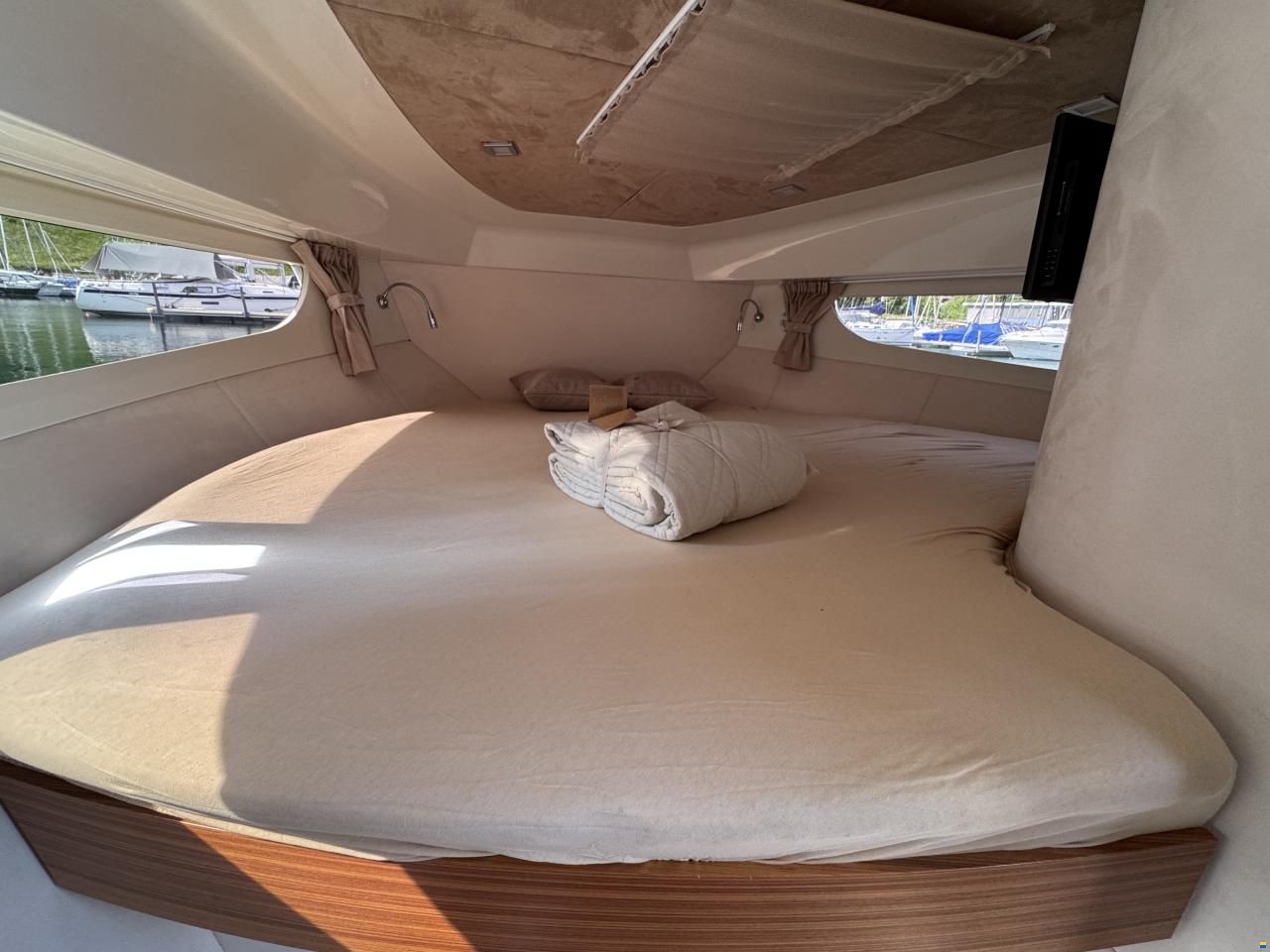 Marex 320 AFT Cabin Cruiser