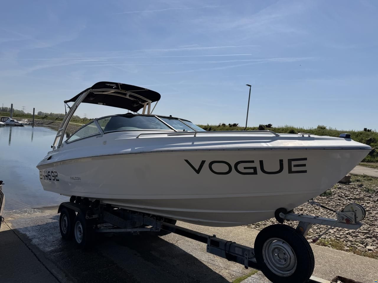 Falcon Boats Falcon 2270 CD