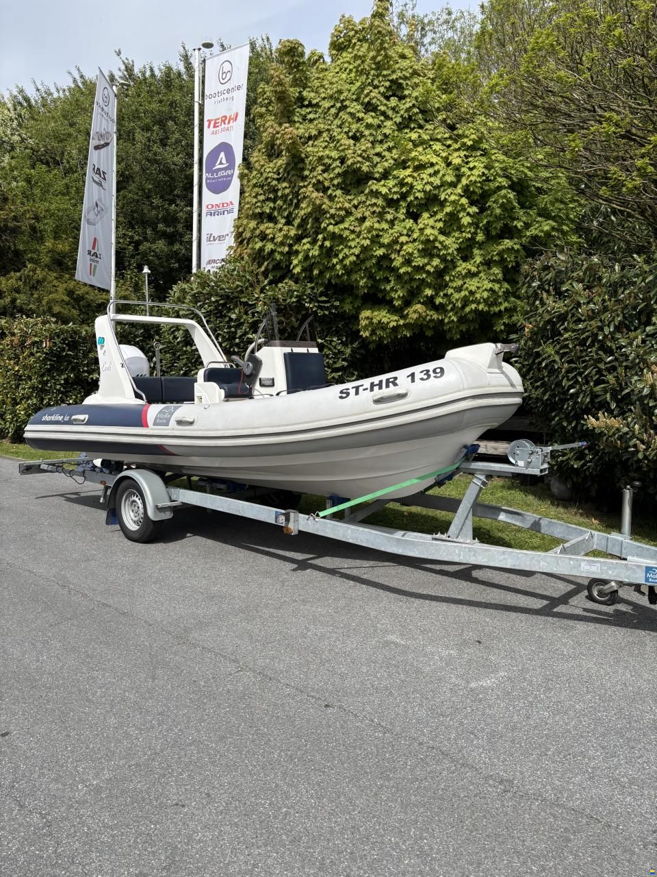 MaRe Sharkline Lux 520