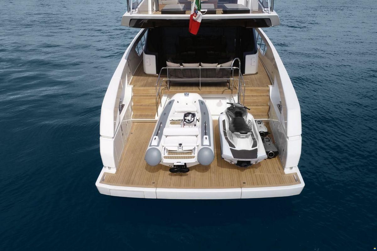 Sanlorenzo SX 76