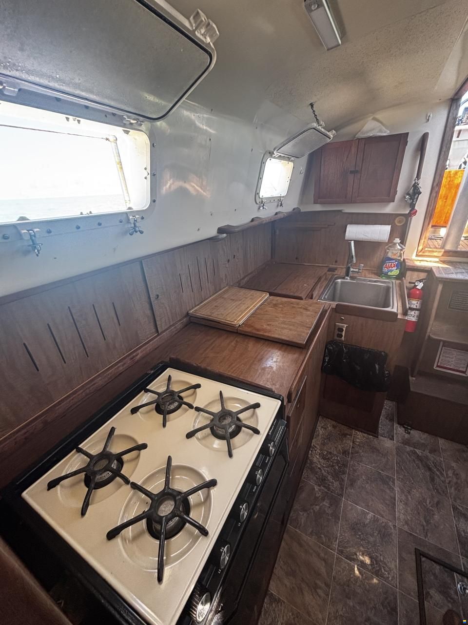 Morgan 40 Cruising Ketch