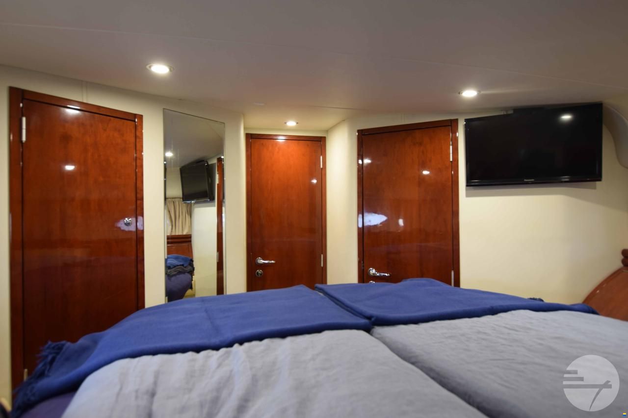 Fairline Phantom 43