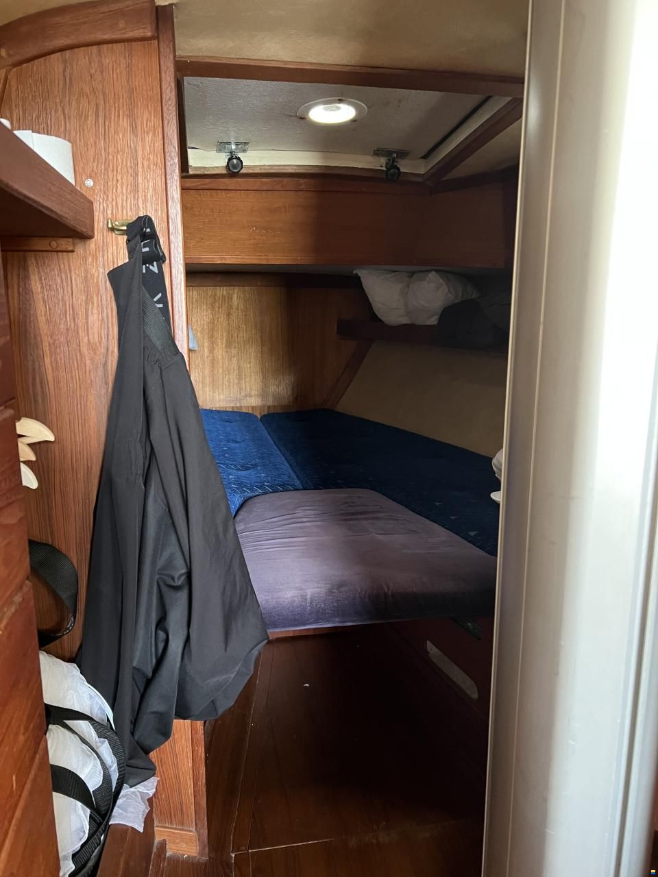 Passad nr 74 Sk&auml;rg&aring;rdskryssare