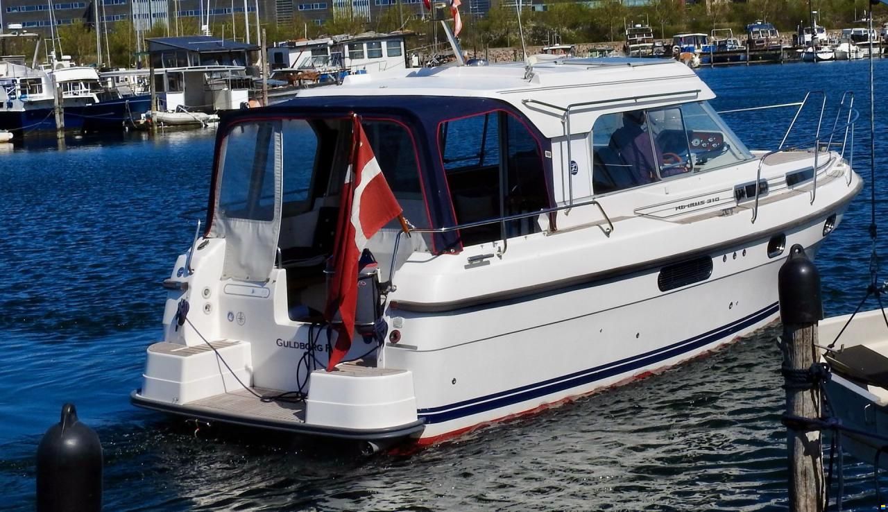 Nimbus 310 Coup&eacute;