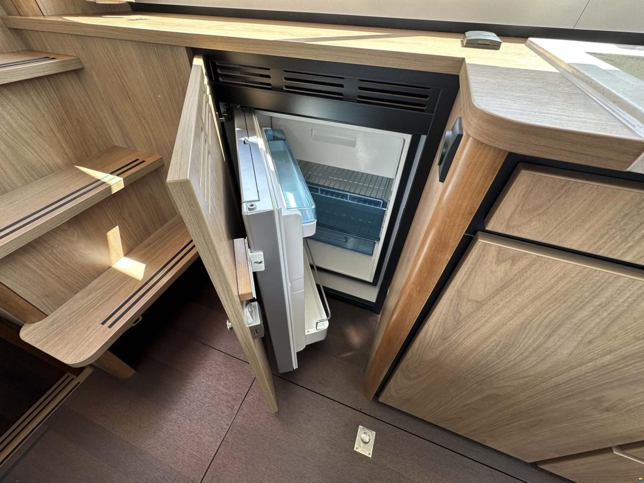 Linssen Grand Sturdy 30.0 AC