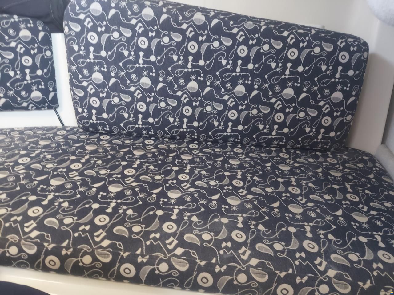 Karnic Bluewater 2250