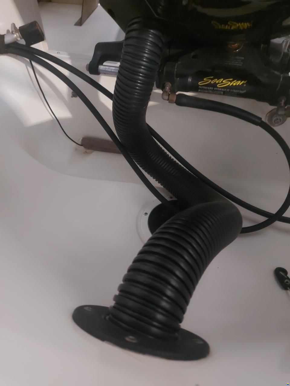 Karnic Bluewater 2250