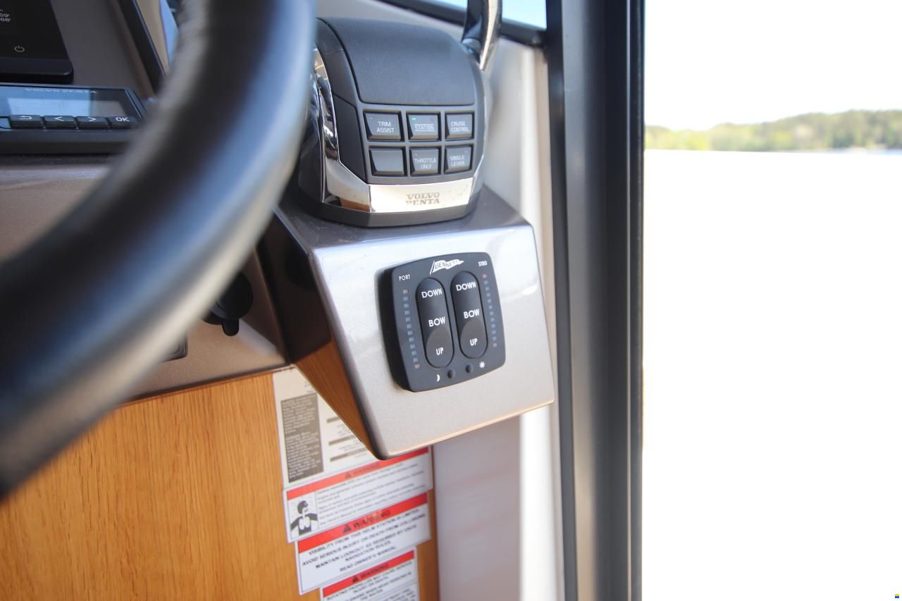 Galeon 360 Fly