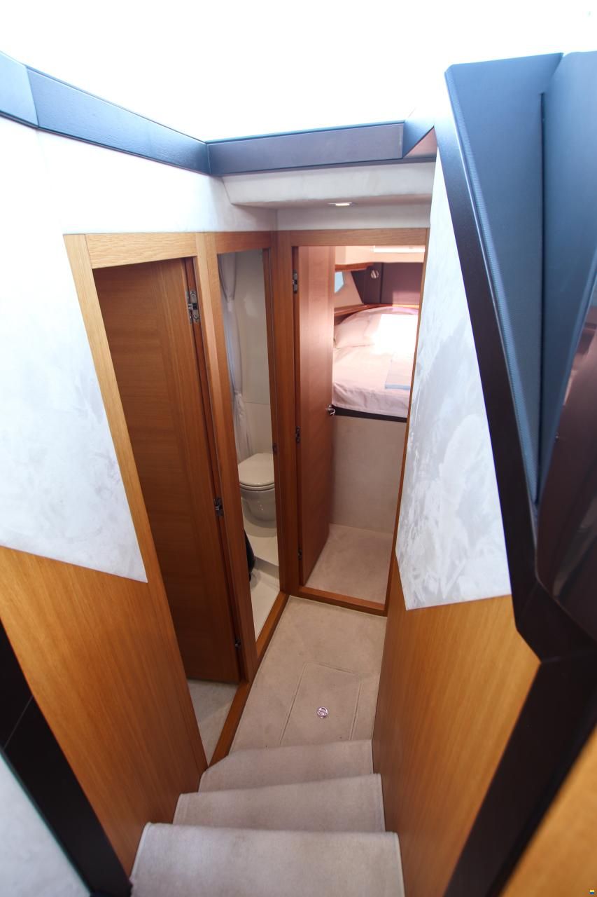 Galeon 360 Fly