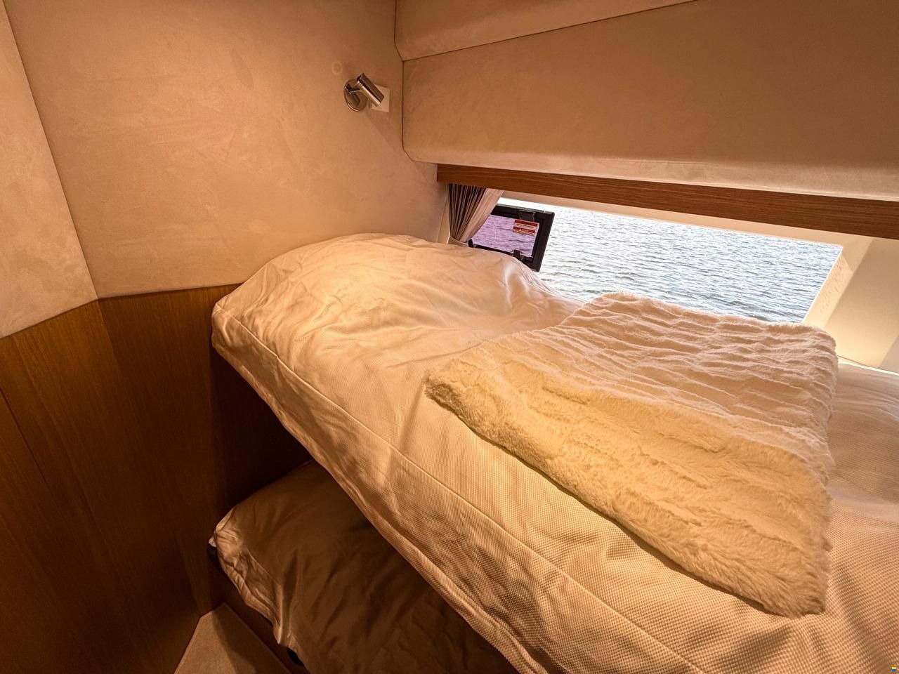 Galeon 360 Fly