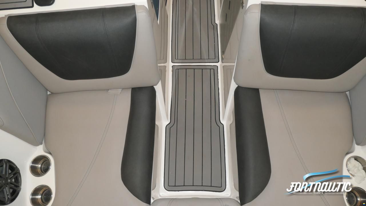 MasterCraft X2