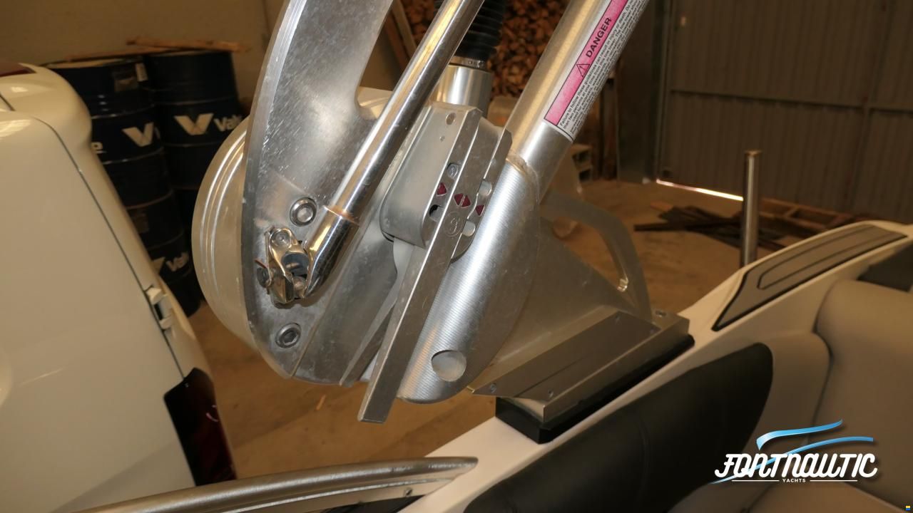 MasterCraft X2