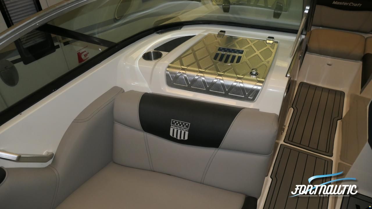 MasterCraft X2