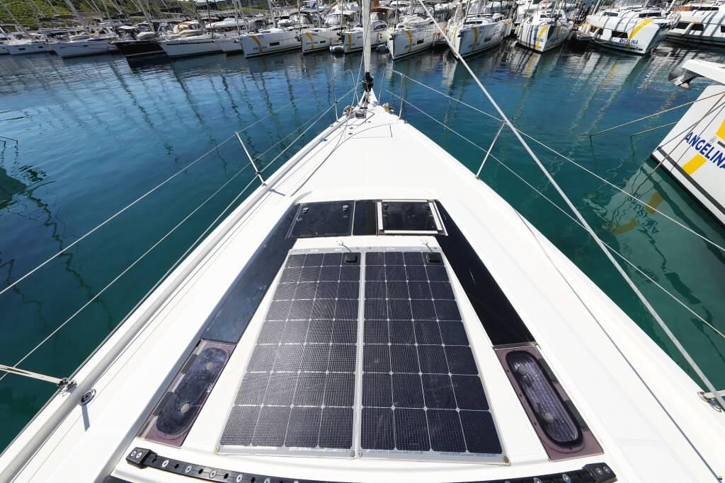 Beneteau Oceanis 46.1