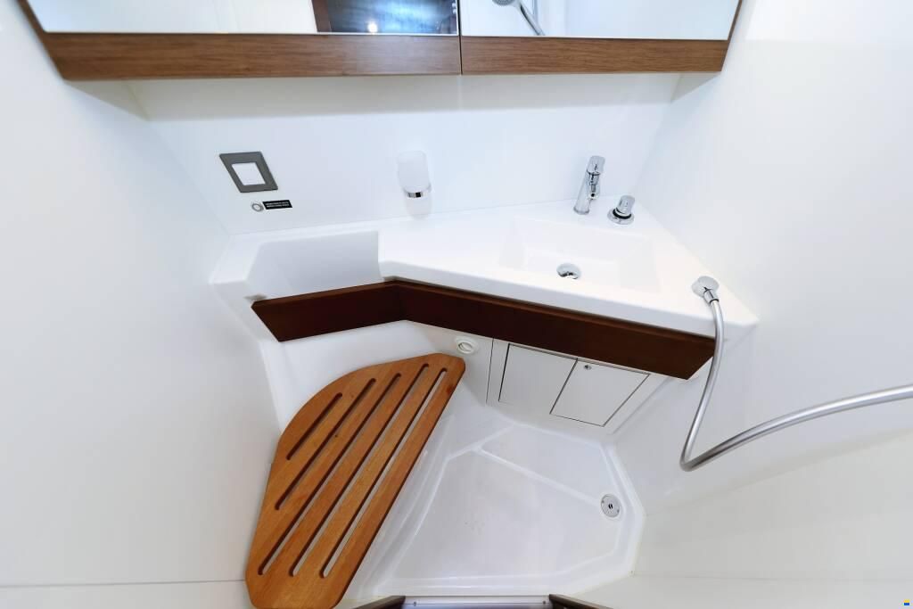 Beneteau Oceanis 46.1