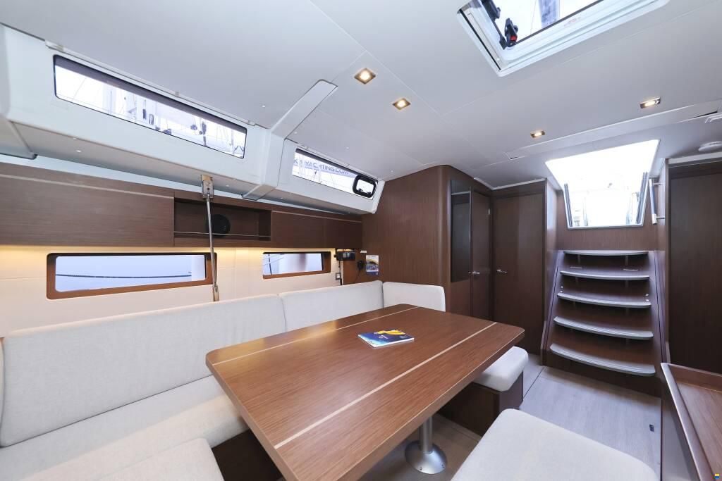 Beneteau Oceanis 46.1