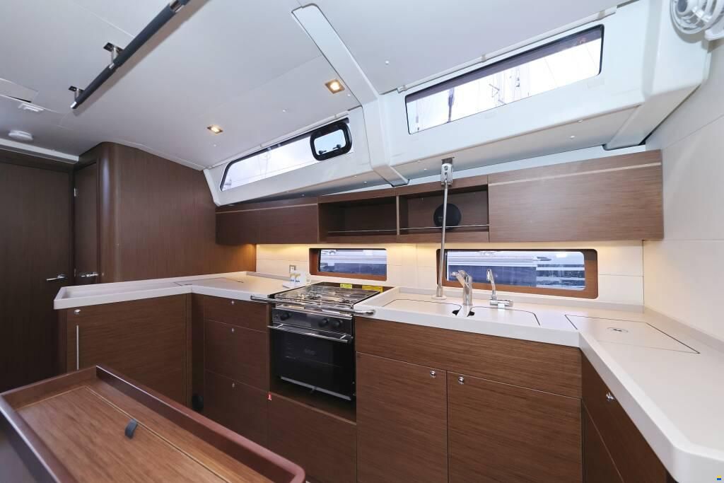Beneteau Oceanis 46.1