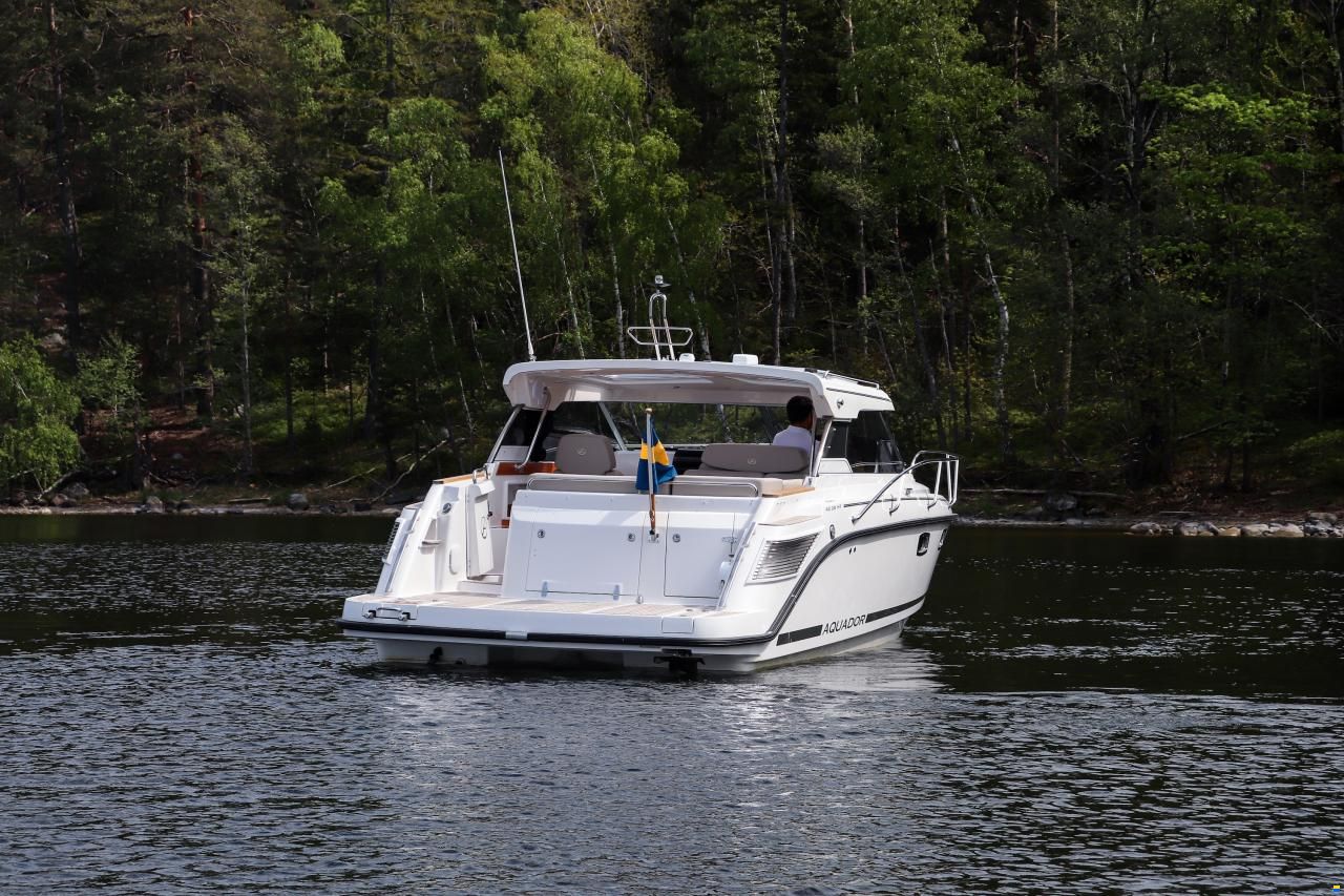Aquador 28 HT