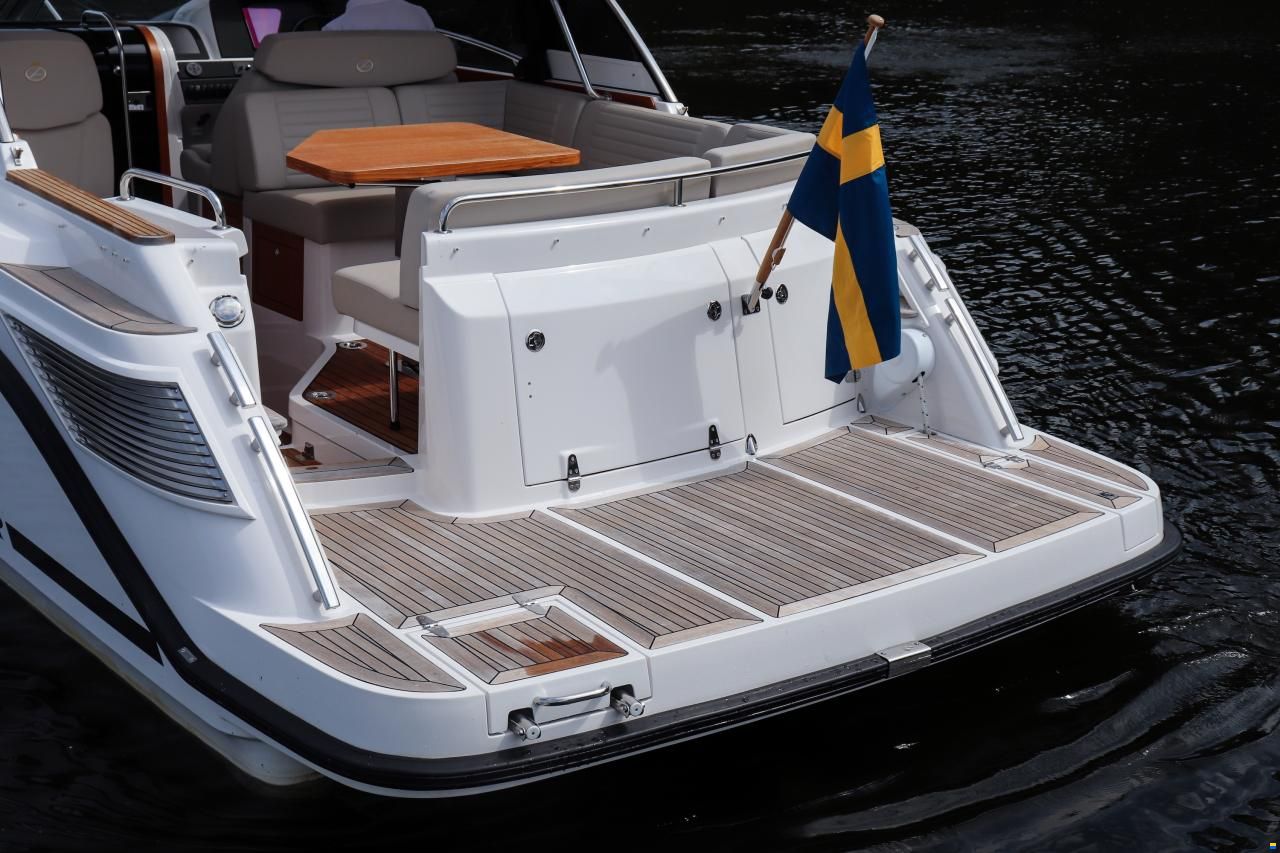 Aquador 28 HT