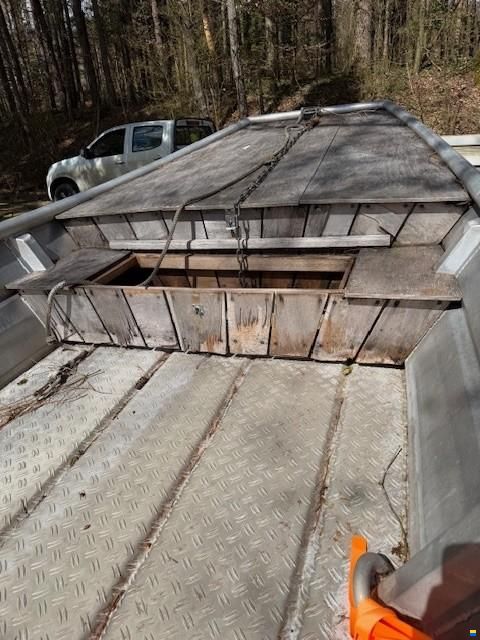 Barro F&auml;hrboot 750