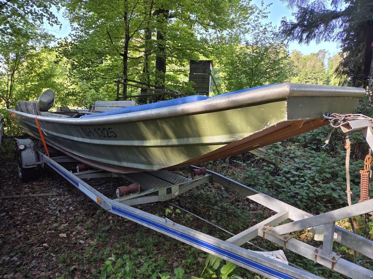 Barro Aluboot 750