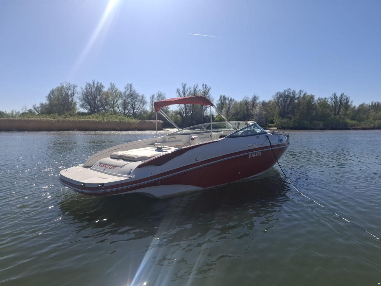 Rinker 246 Captiva Cuddy