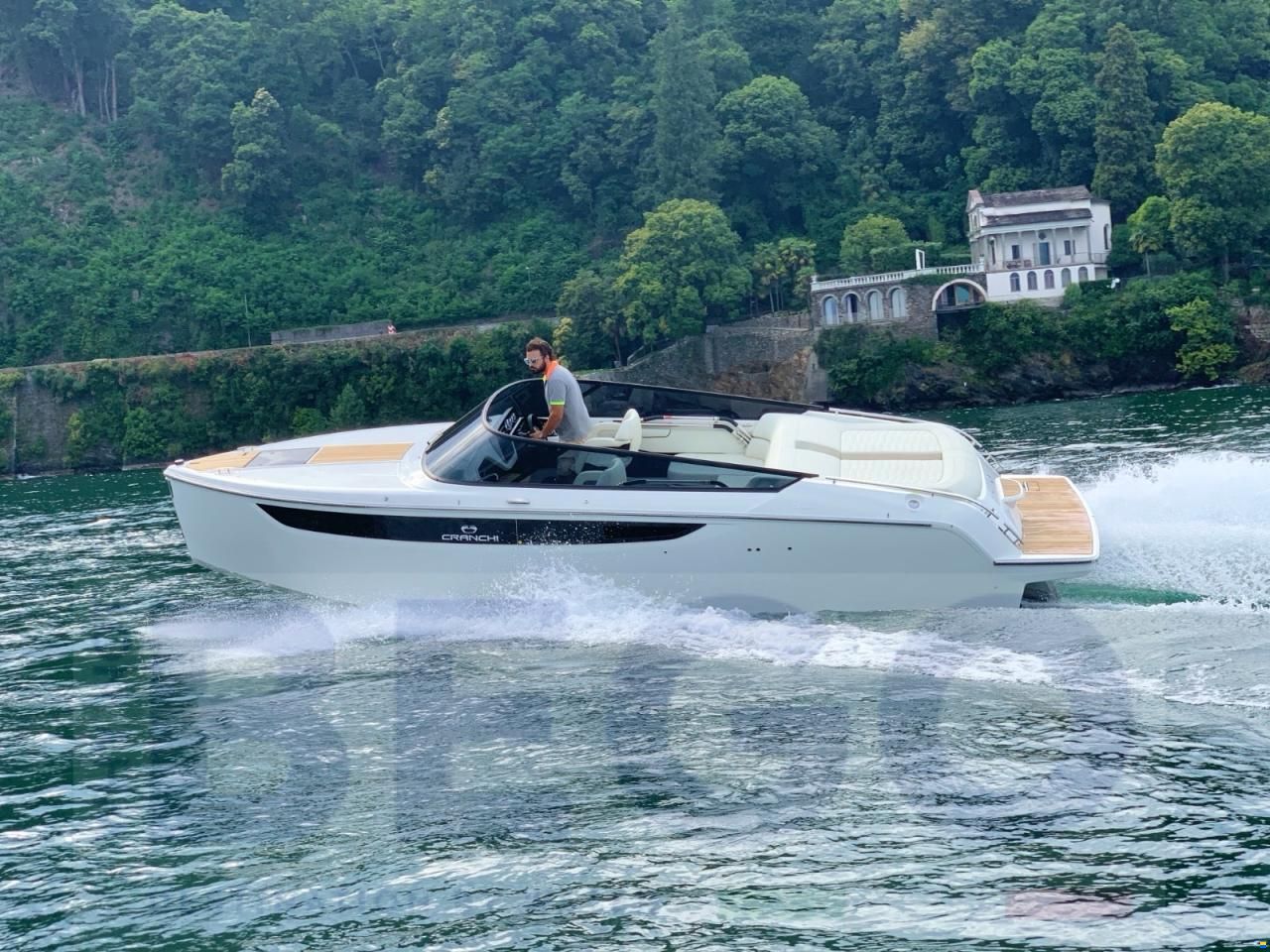 Cranchi E26 CLASSIC