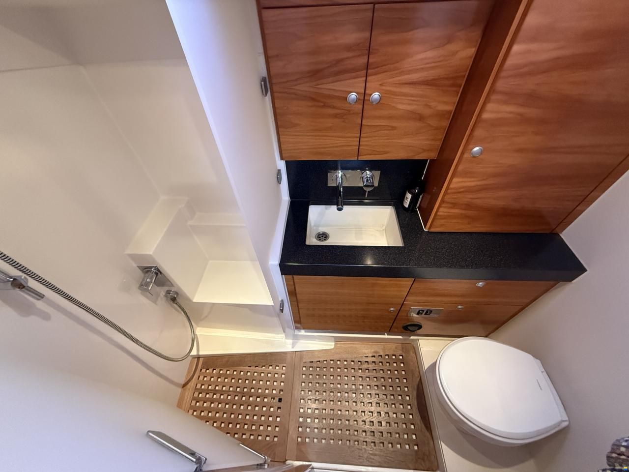 Hanse 470e
