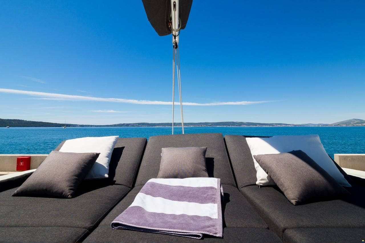 Lagoon 50