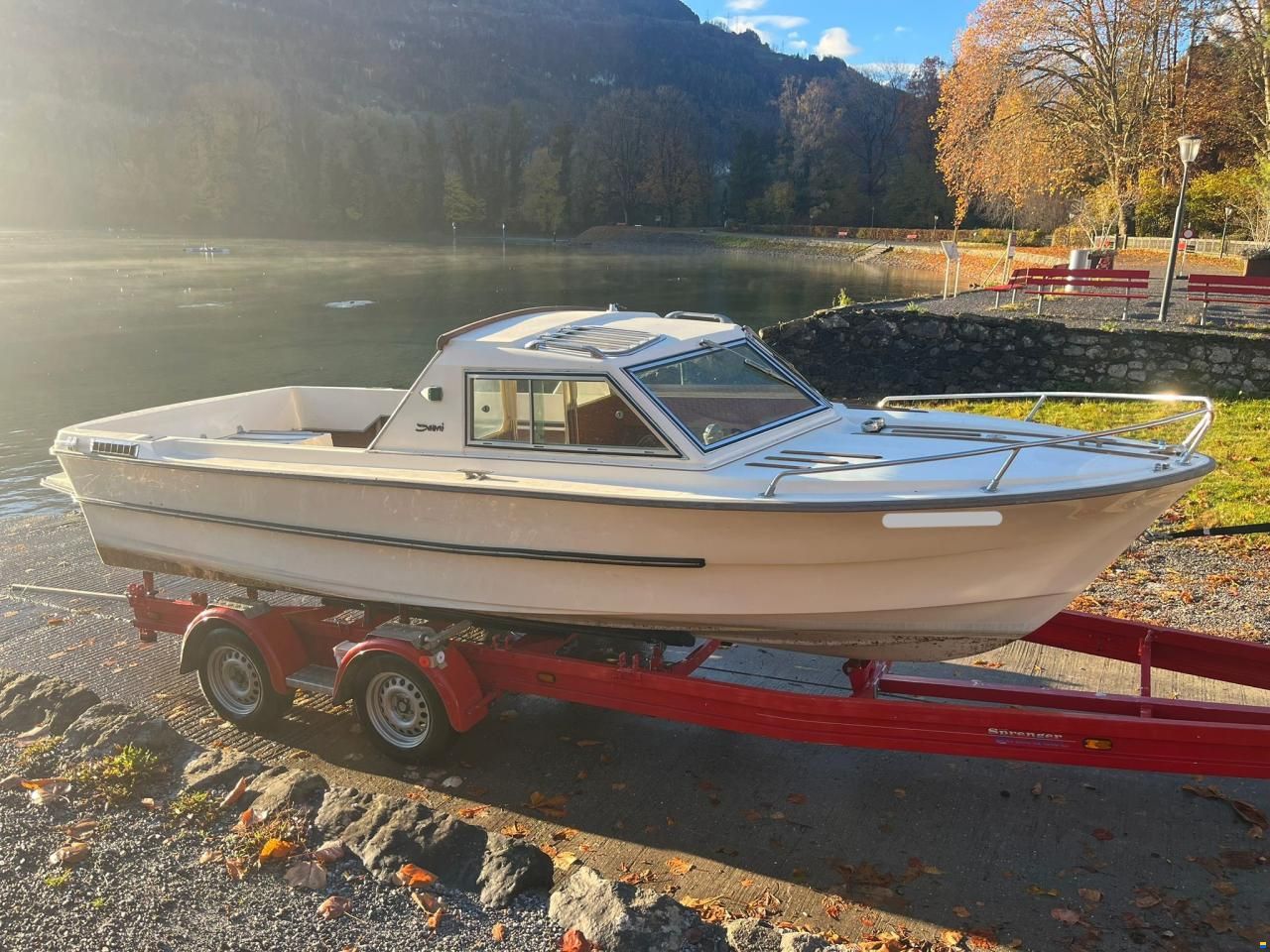 Schweizer Saphir 650