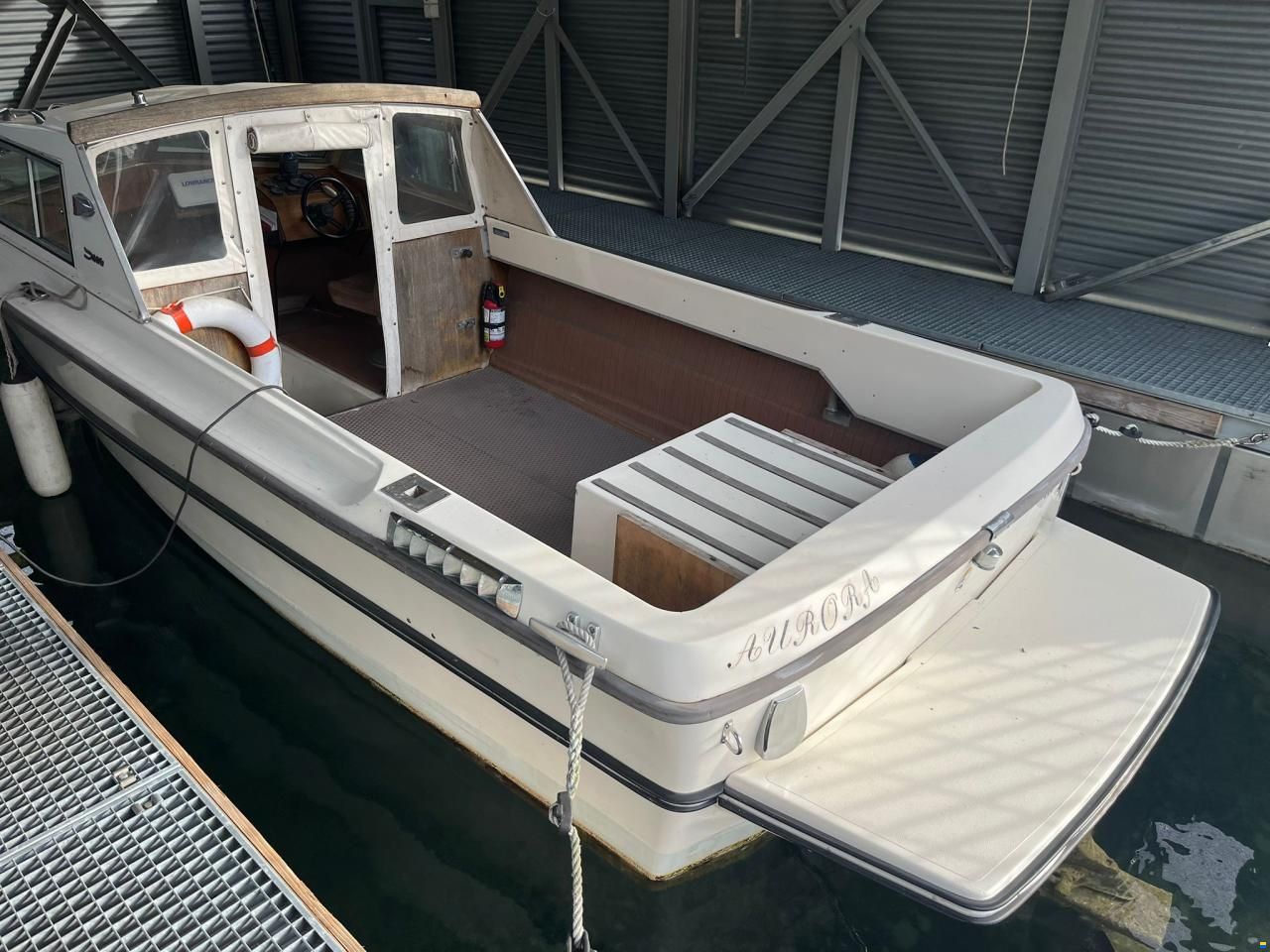 Schweizer Saphir 650