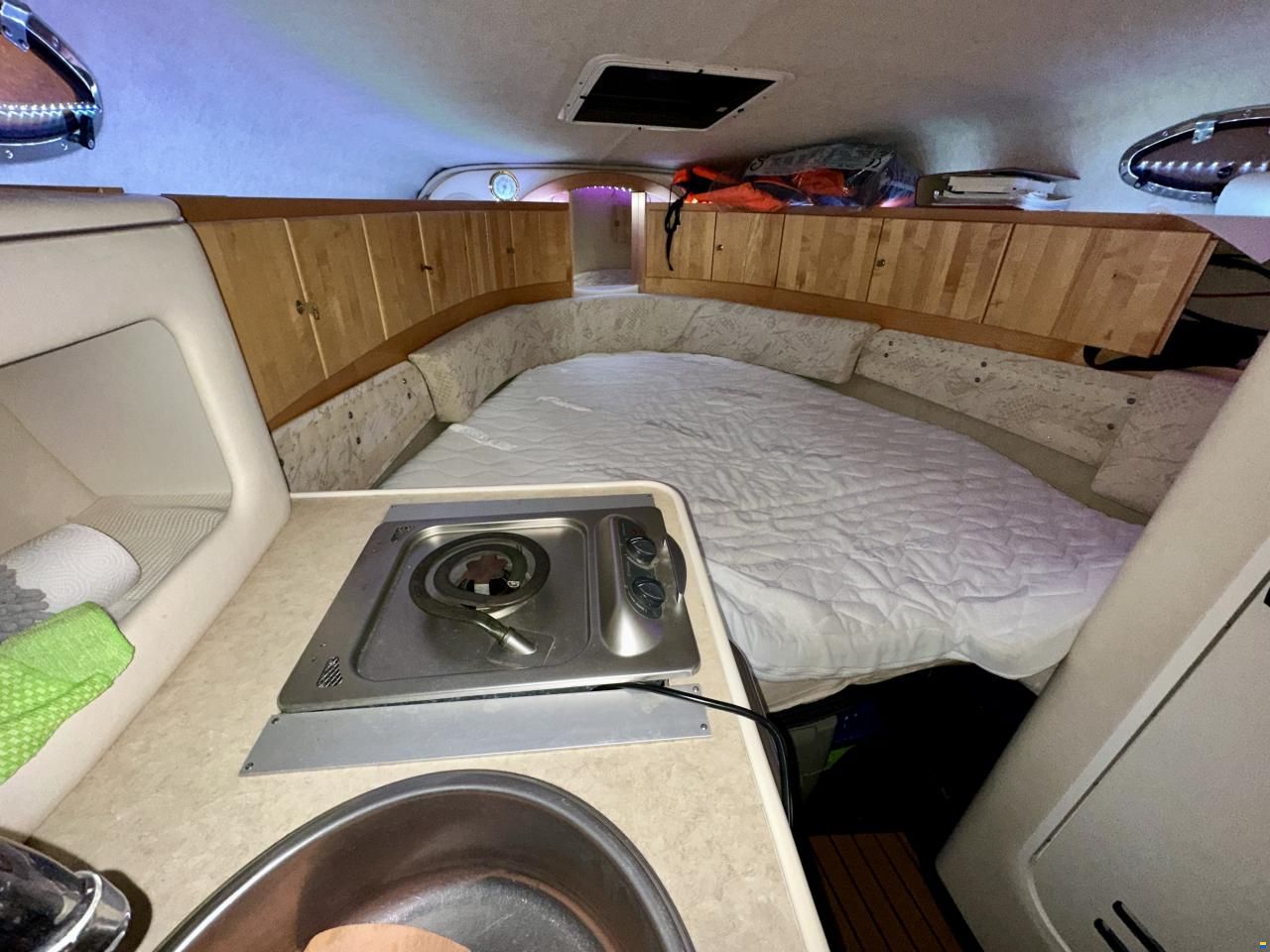 Sea Ray 240 Sundancer