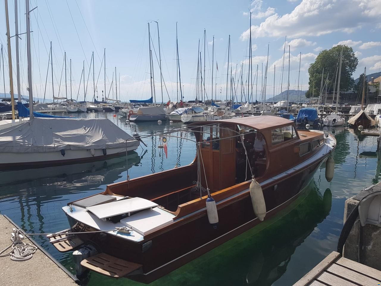 Furer Mod&egrave;le unique acajou