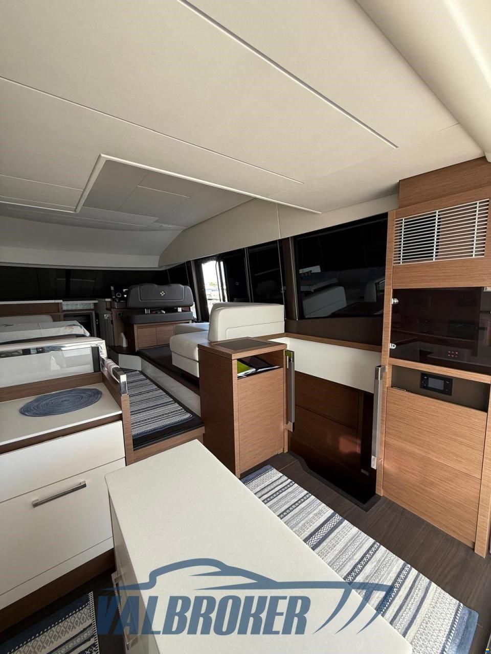 Prestige 520