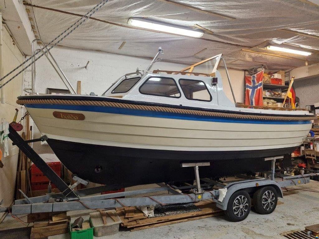 TUCKER BOOT TUCKER BOAT