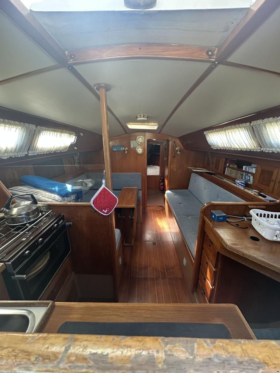 Arcona 32